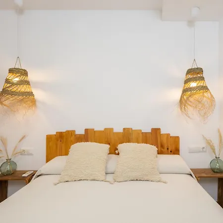 Alma House 1 Апартаменты Малага